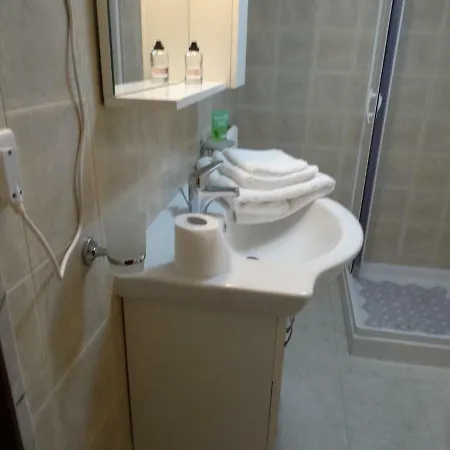 L'orchidea Guest house *